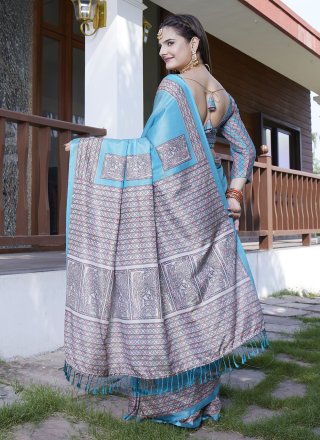 Pure Crepe Classic Sari with Digital Print and Woven Work
