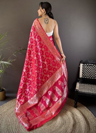 Rani Banarasi Silk Trendy Saree with Weaving and Zari Work