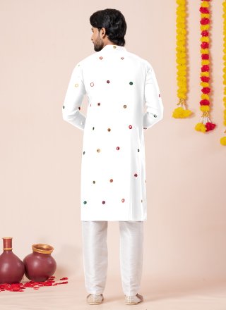 Rayon Kurta Pyjama In White Color