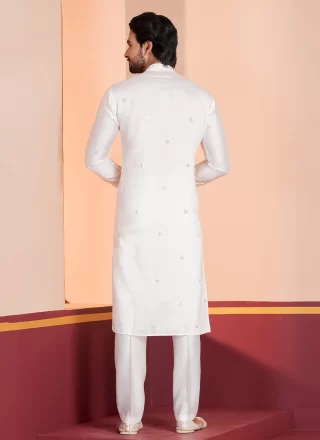 Sequins Work Cotton Kurta Pyjama In White Color