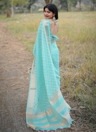 Silk Classic Saree In Aqua Blue Color