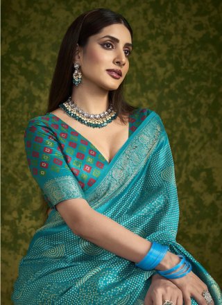 Silk Classic Sari with Foil Print Work