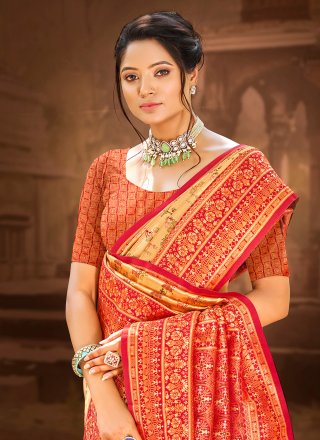 Silk Contemporary Saree In Gold Colour