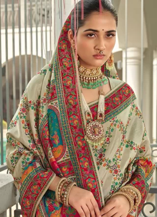 Silk Traditional Saree In Beige Colour