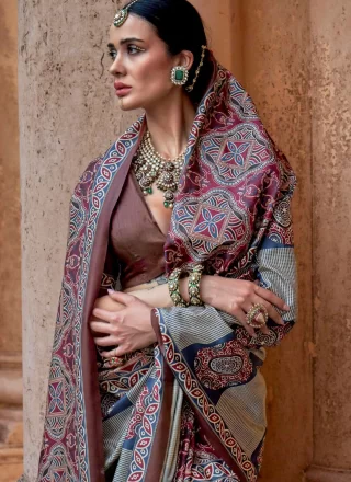Silk Trendy Saree with Block Print and Paisley Print Work