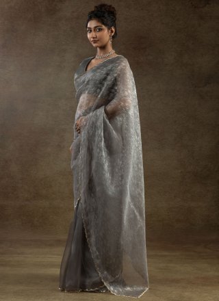 Silver Crush Classic Saree