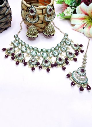 Superb Burgundy Diamond, Moti and Stone Work Necklace Set