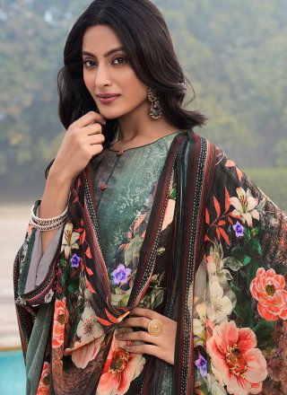 Teal Pure Crepe Floral Patch and Print Work Salwar Suit