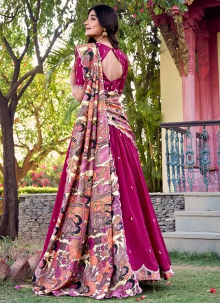 Vichitra Silk Lehenga Choli In Rani Color