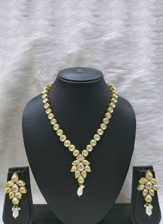White Stone Work Necklace Set
