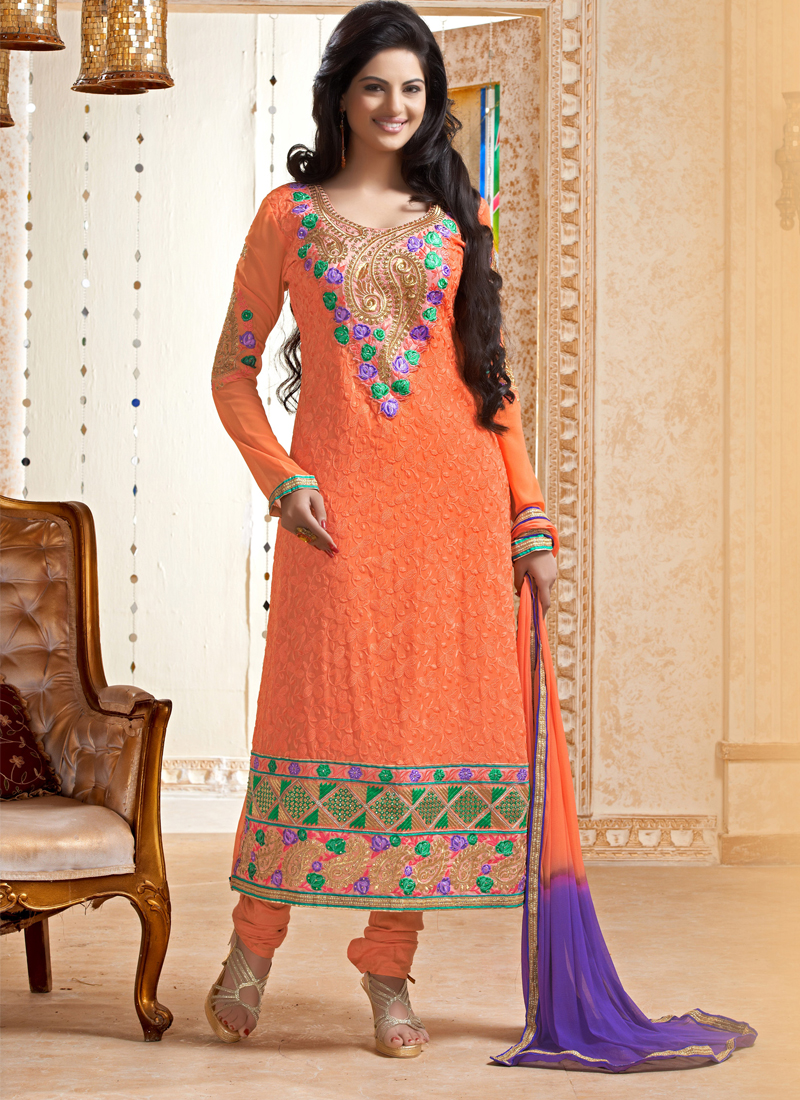 embroidery designs in churidar