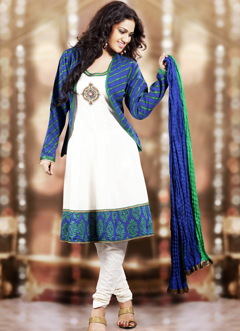 blue kameez white salwar for ladies