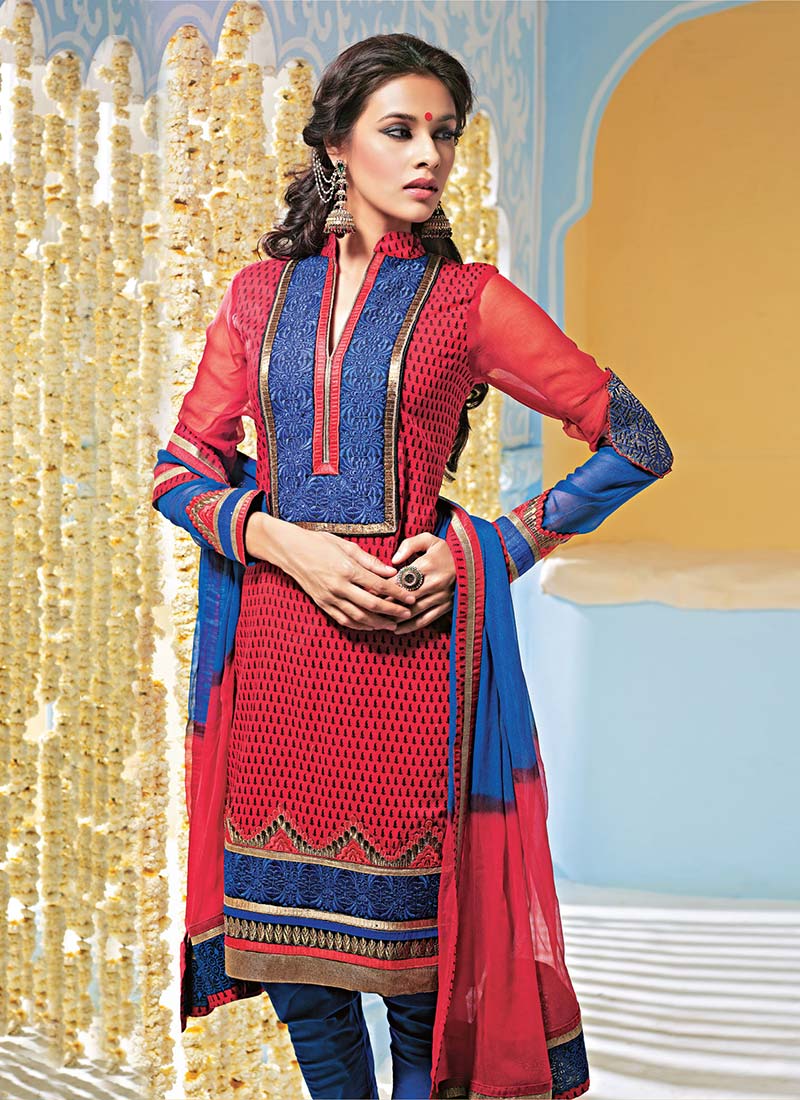 red long churidar
