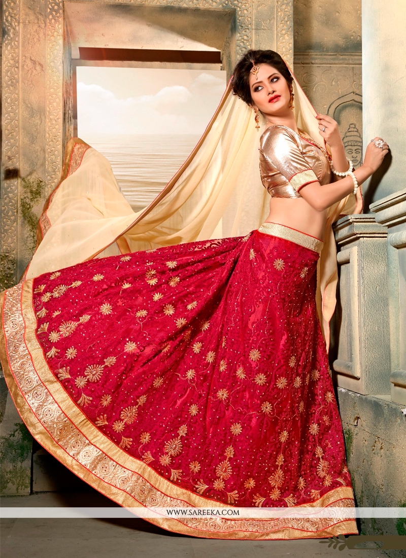 maroon colour ke lehenga chunni