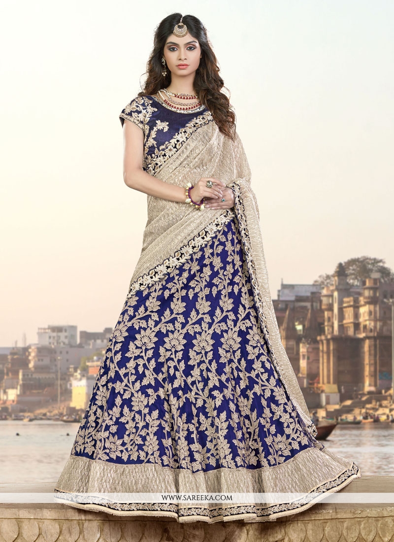 colour combination with navy blue lehenga