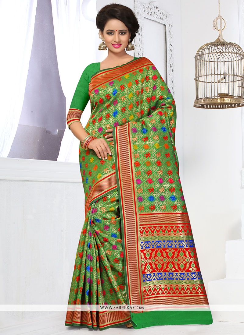 sarees for traditional day