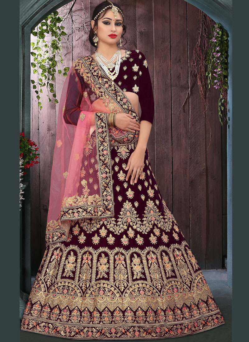 Wine colour shop ka lehenga