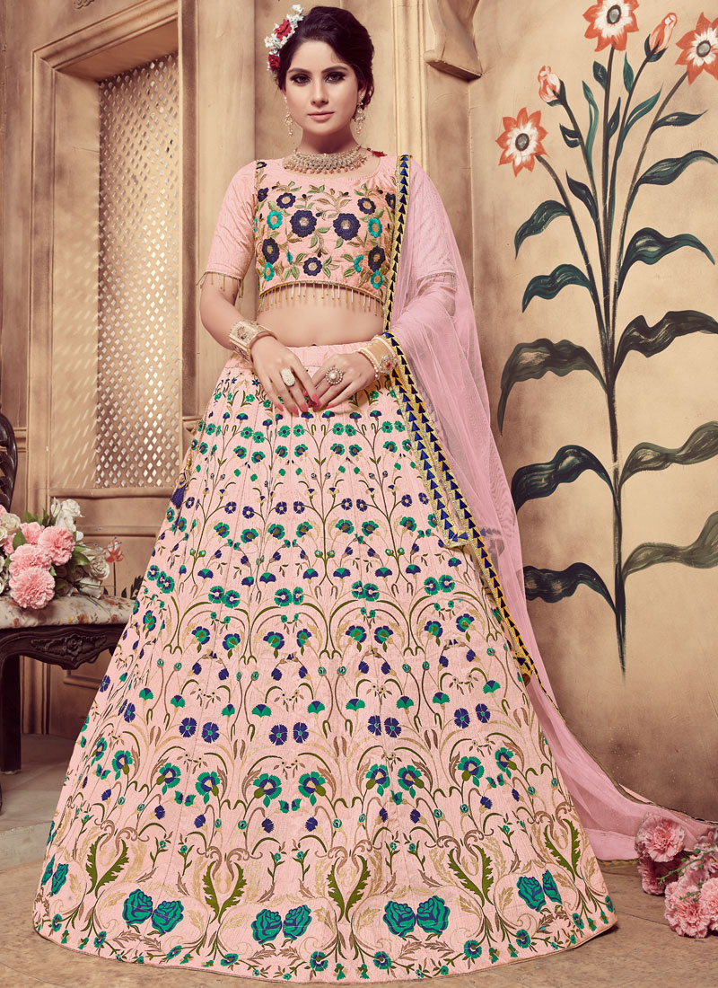 lehenga design for mehndi function