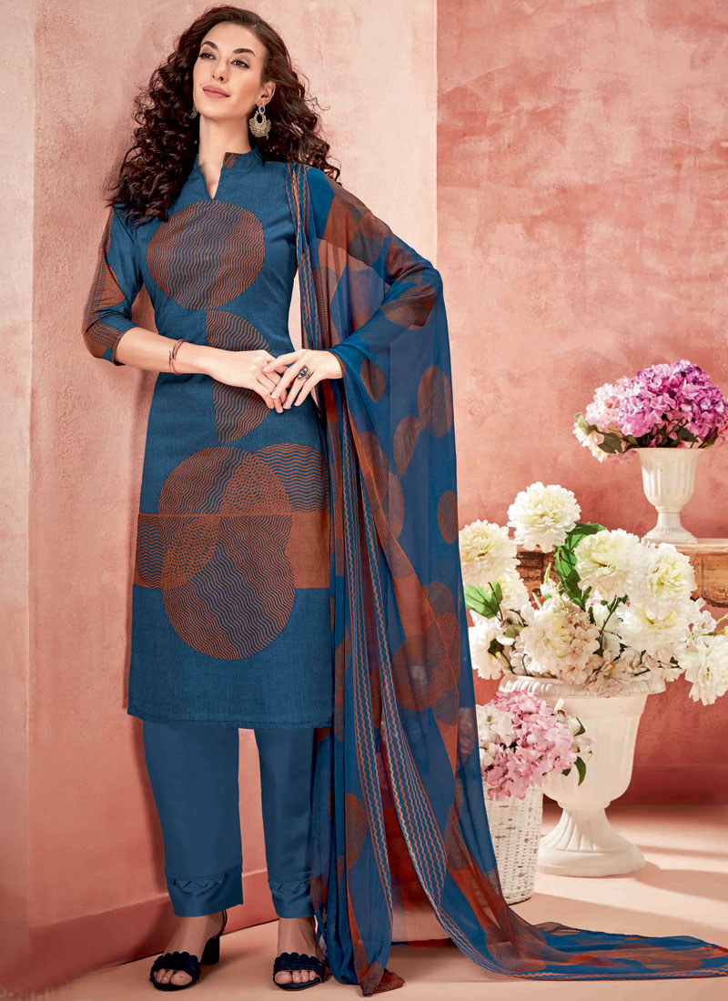 trending printed suit