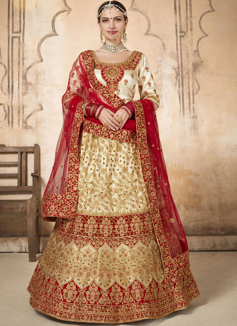 Which color blouse will go with golden lehenga? - Quora