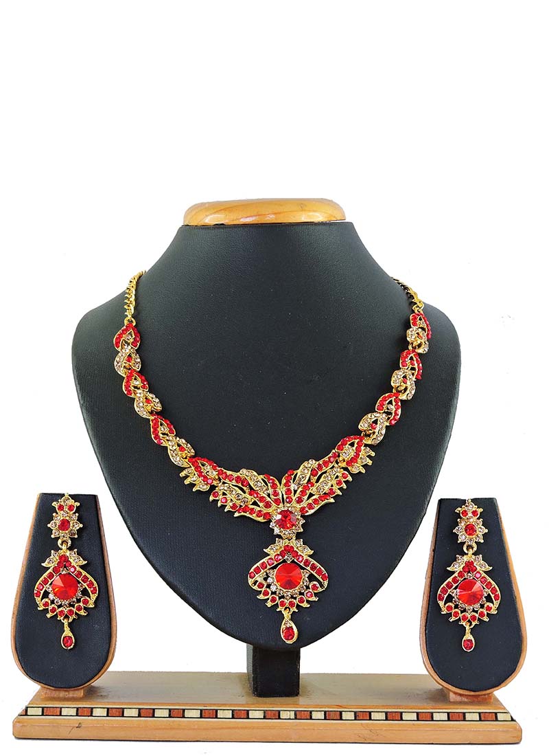 Shop Gold Sangeet Necklace Set Online : 154454