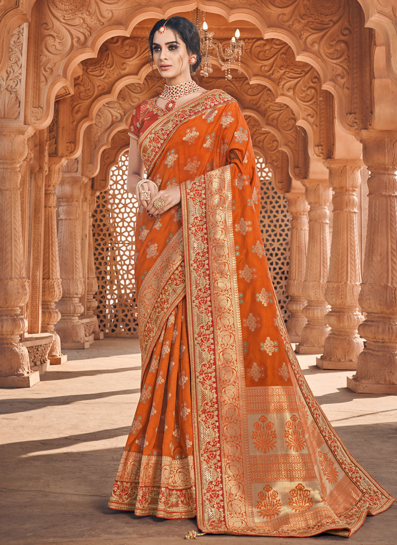 Buy Handloom Banarasi Sarees – Stunning Hues & Intricate Patterns –  Avishya.com