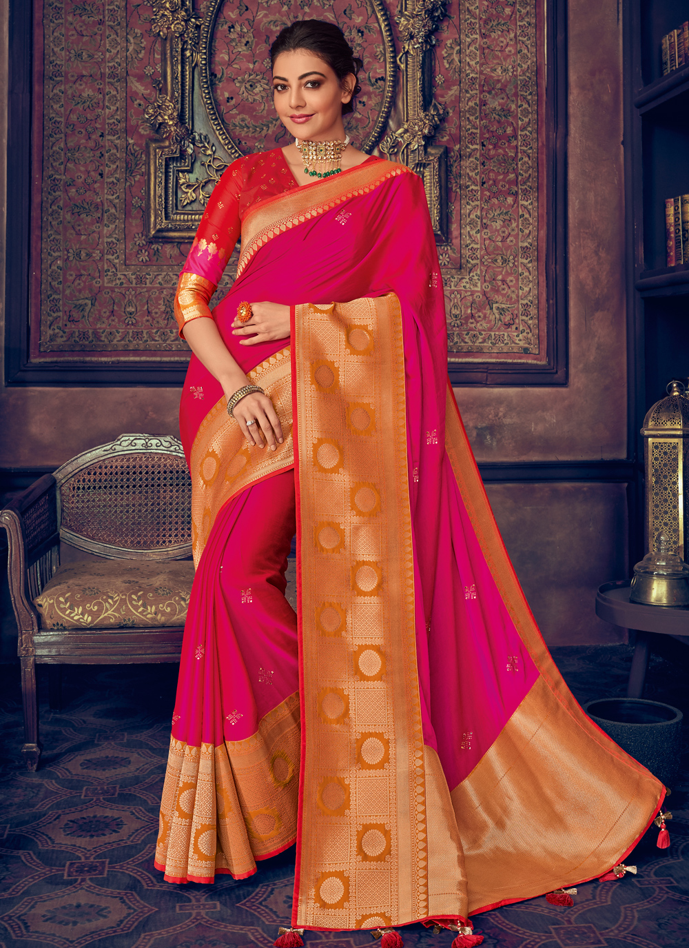 Buy Pink Weaving Traditional Saree Online 169006