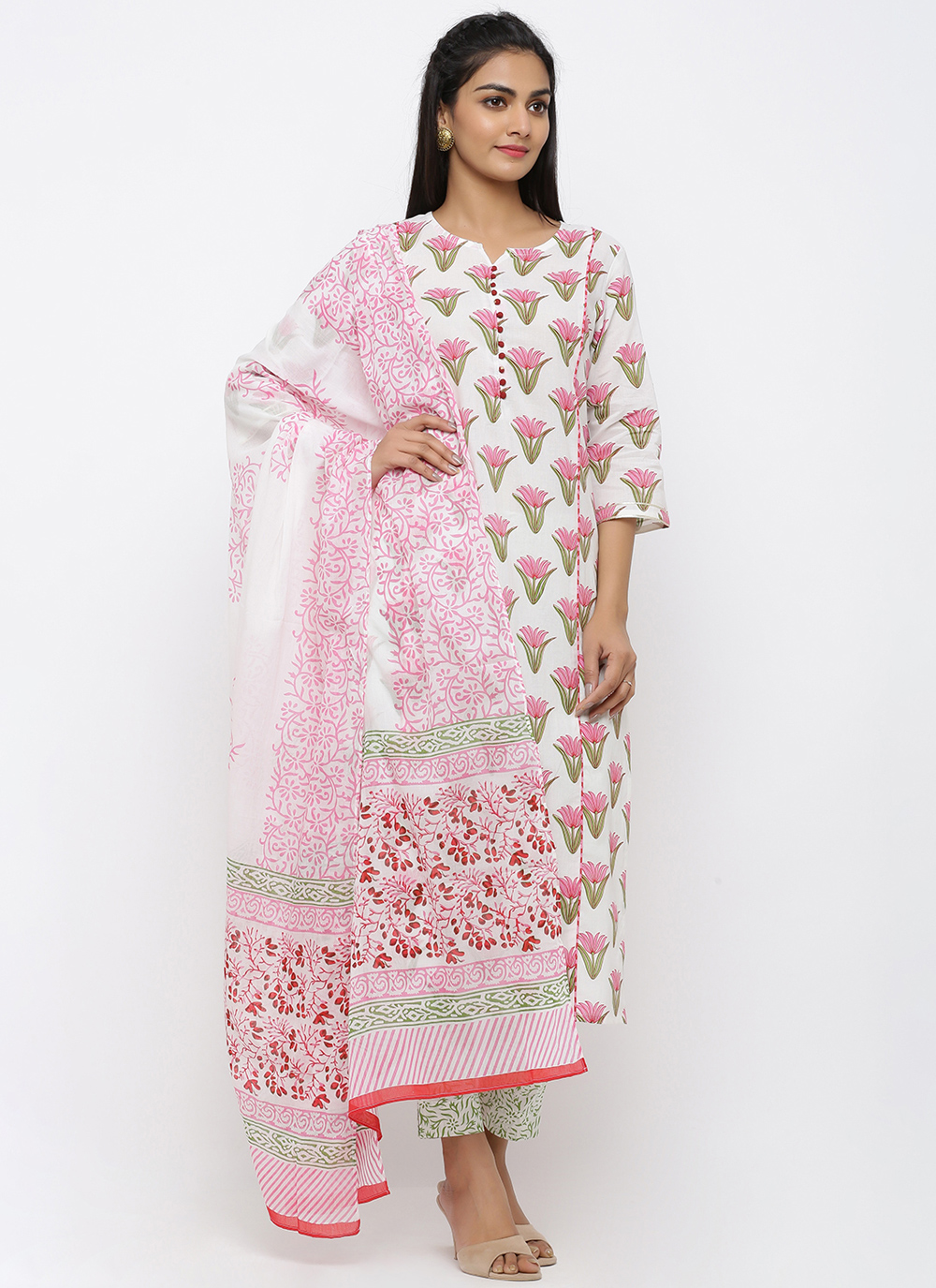 white salwar suit for independence day