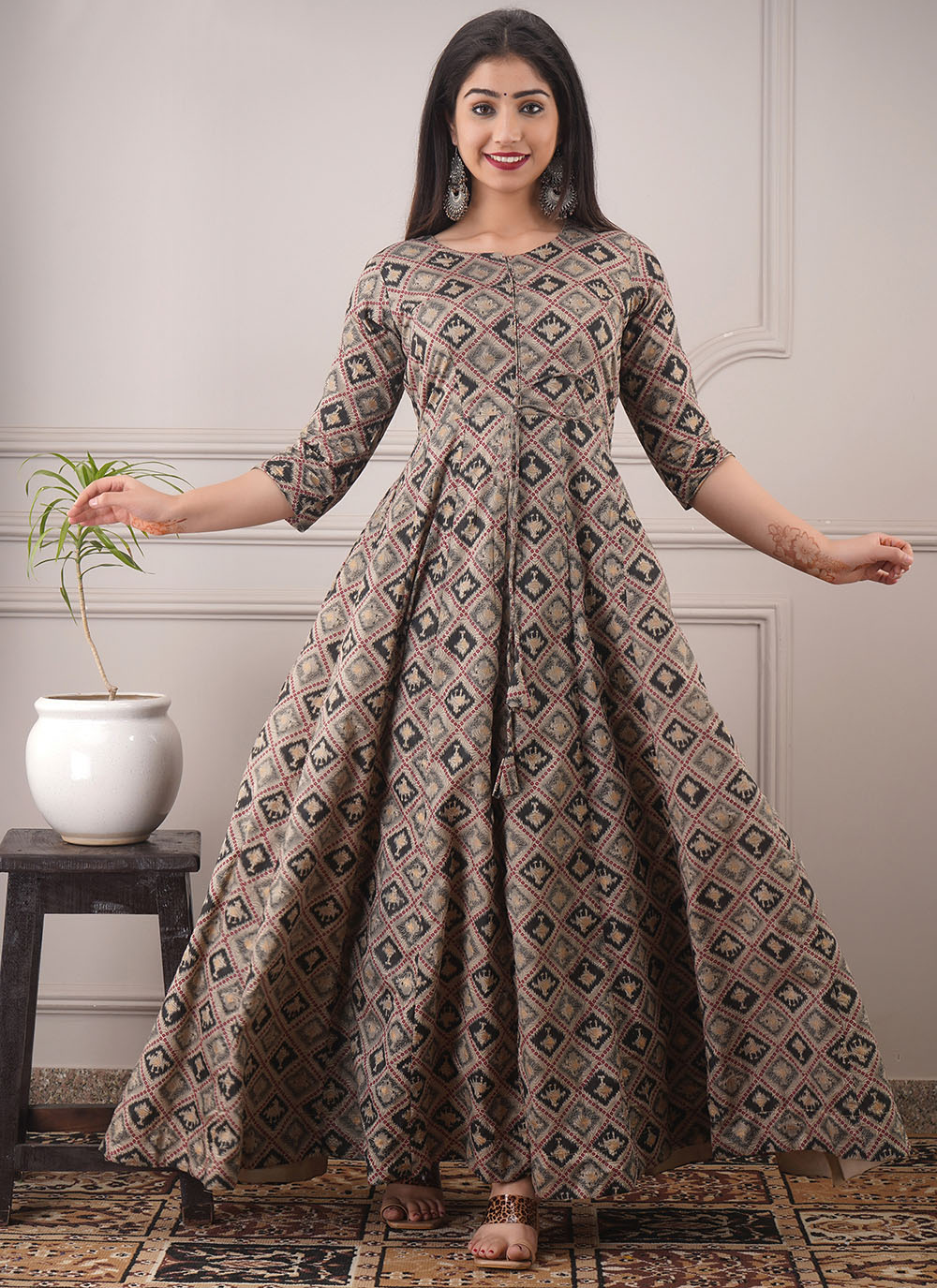 Buy Chanderi Readymade Designer Gown in Multi Colour : 204564