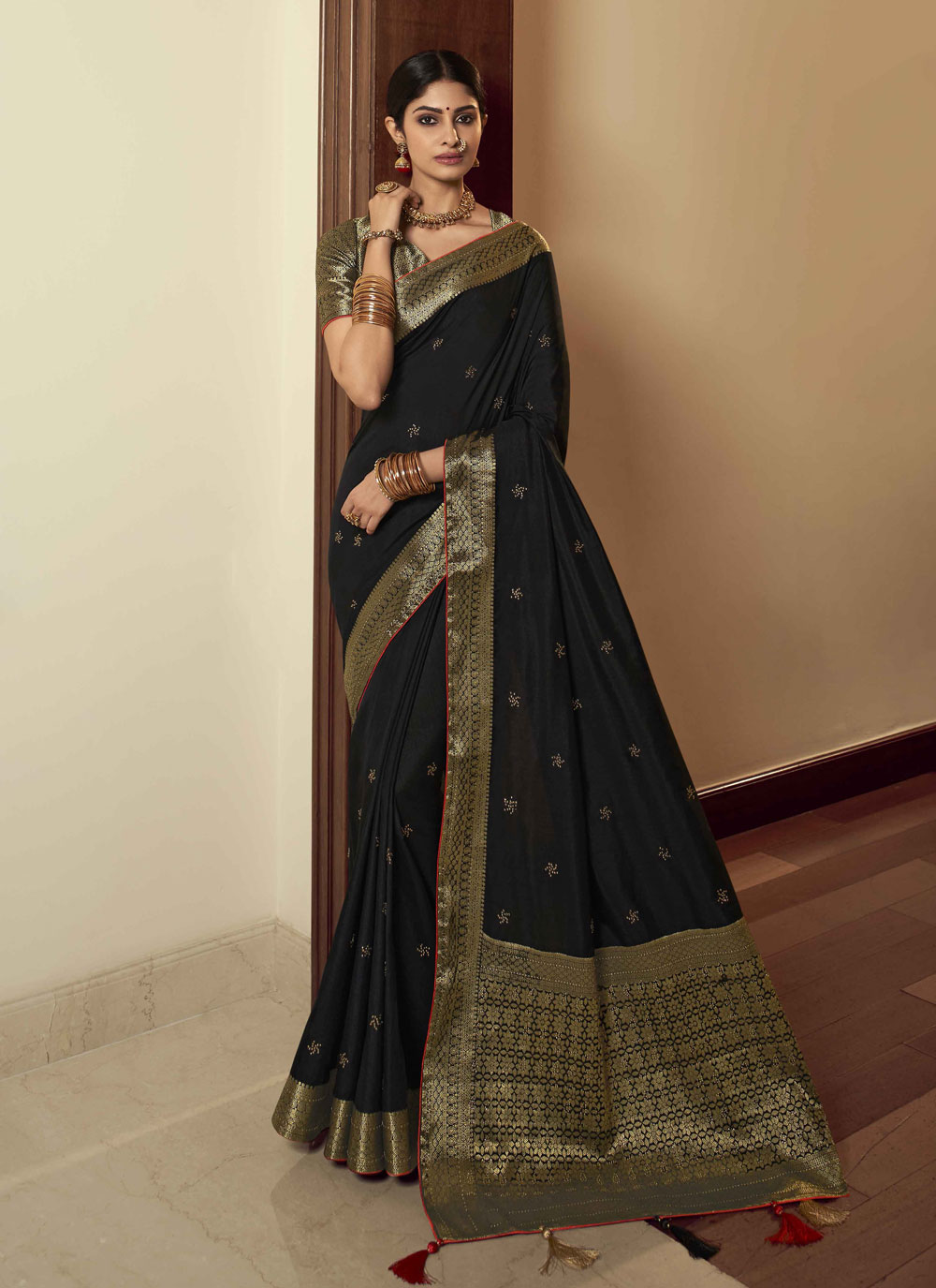 Buy Online Fancy Black Silk Traditional Designer Saree : 188254