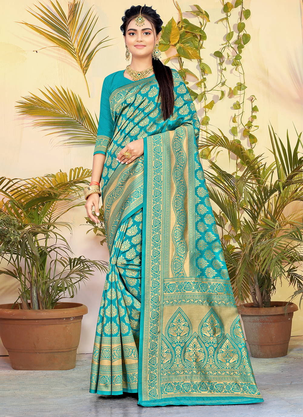 Firozi color Woven Banarasi Trendy Saree