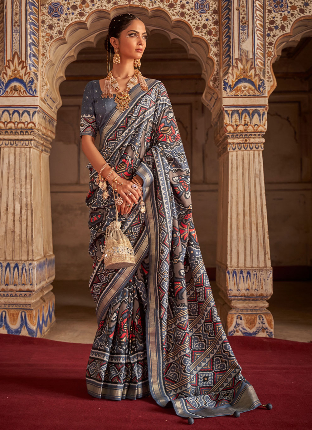 Buy Exclusive Pure Patan Patola Sarees Online at Best Price in India –  Luxurion World