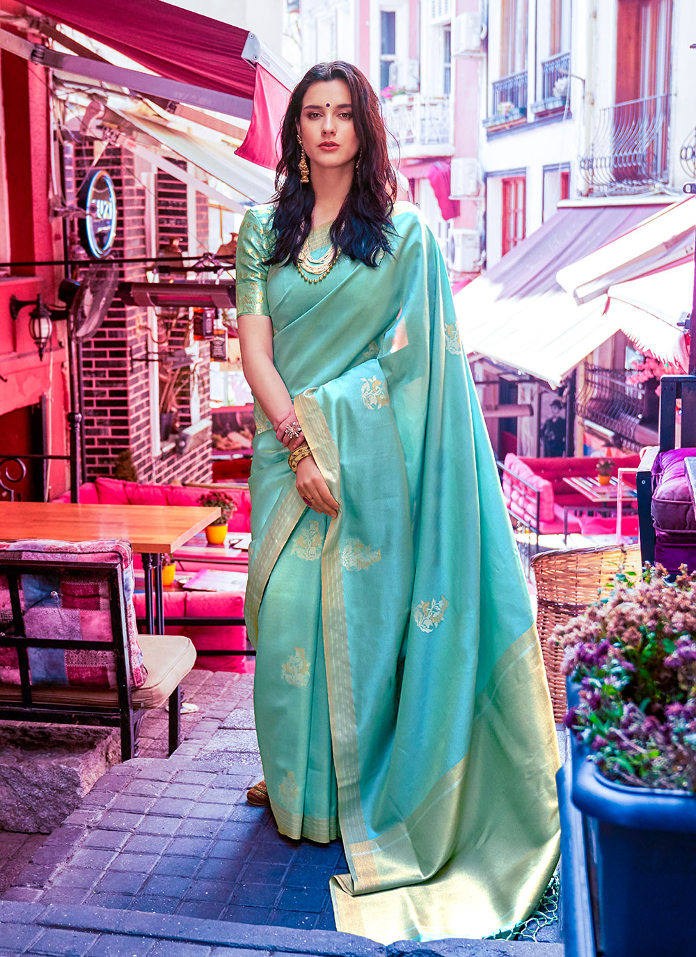 SARI♡ zircon-crush-wine-contemporary