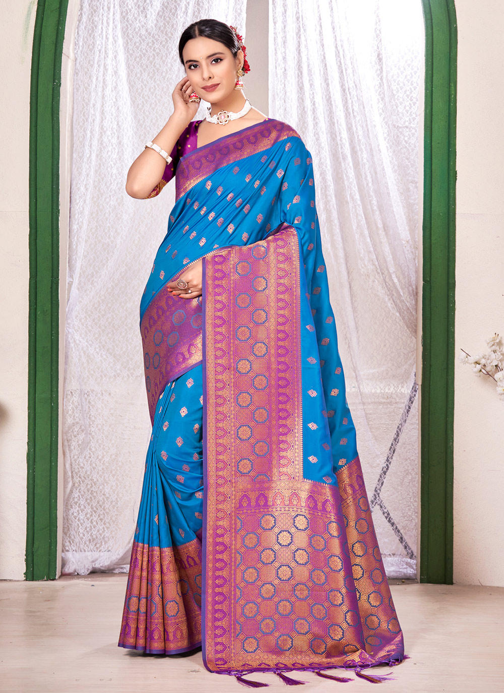 Delightful Teal Green Cotton Banarasi Design Handwoven Saree