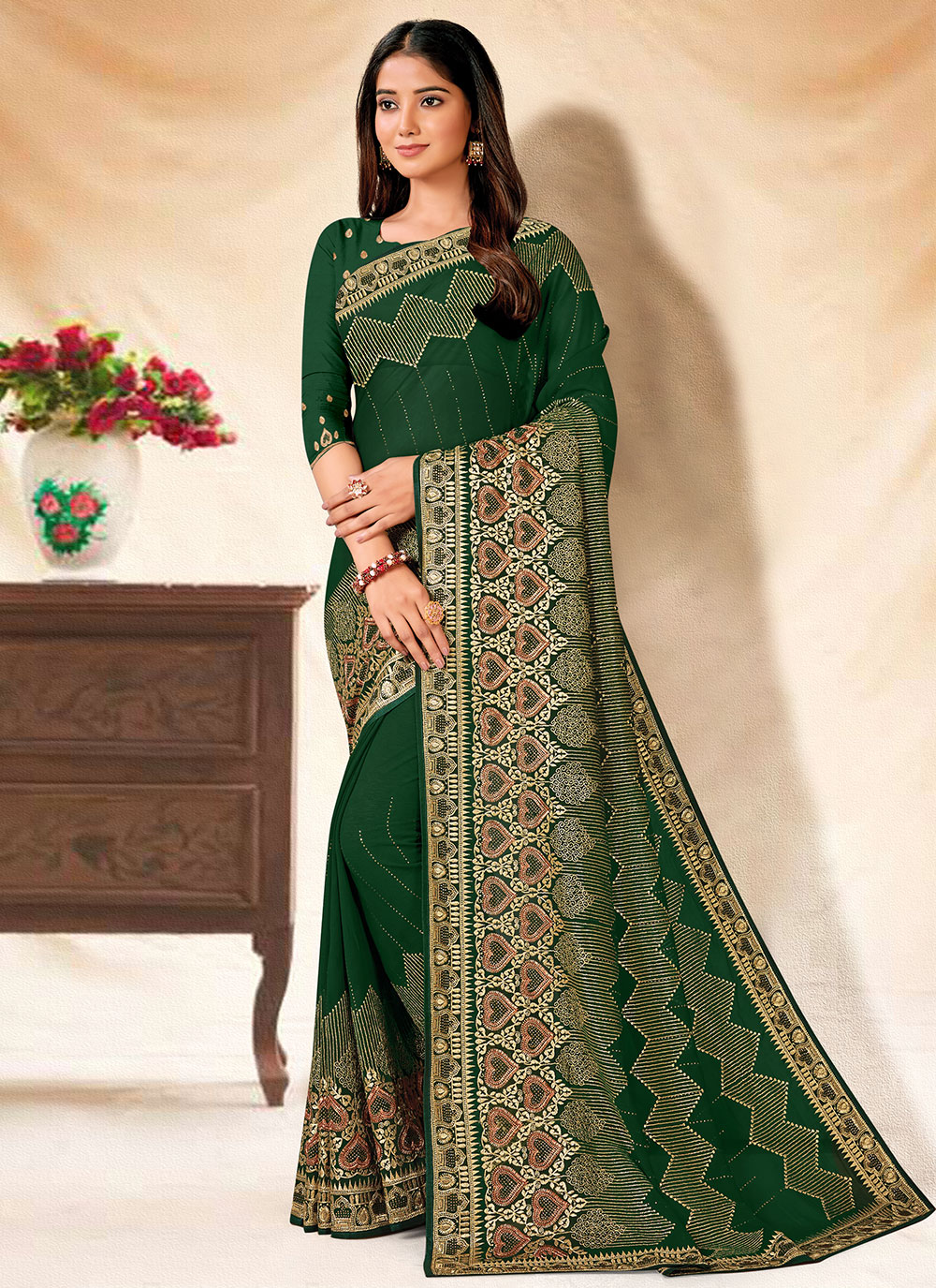 Classic Saree For Mehndi buy online