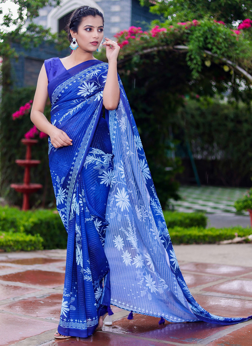 Chambray Blue Printed Patola Silk Saree – MySilkLove