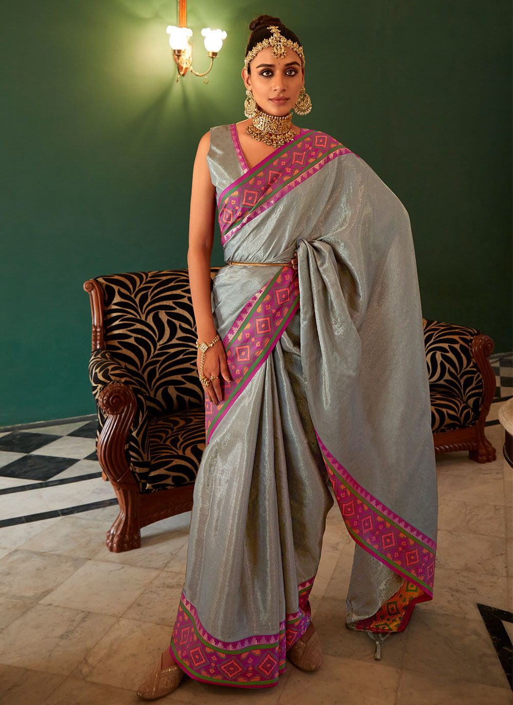 Buy Linen Jamdani Sarees online at InduBindu.com