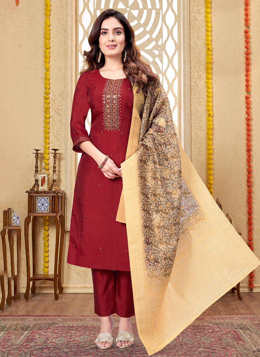 Ladies Stylish Long Suit at Lowest Price In Ahmedabad -  Manufacturer,Supplier,Gujarat