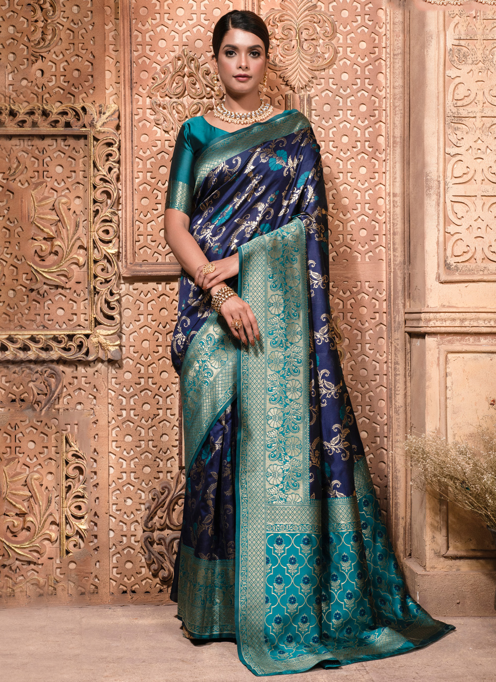 Buy Navy Blue Banarasi Silk Weaving Classic Saree 269541