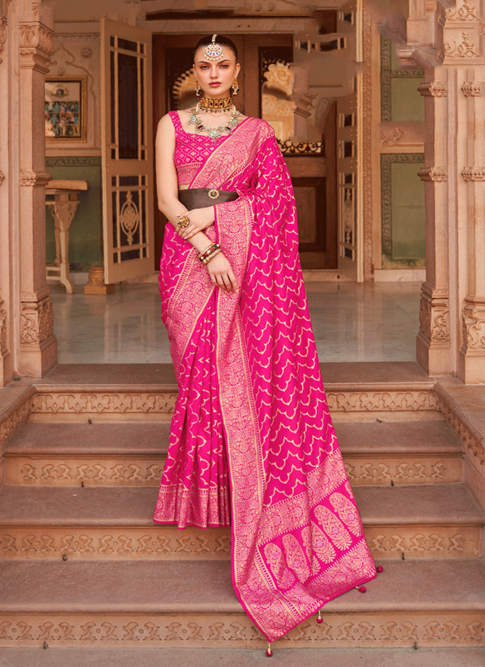 Buy Kalapushpi Embroidered Banarasi Satin Green Sarees Online @ Best Price  In India | Flipkart.com