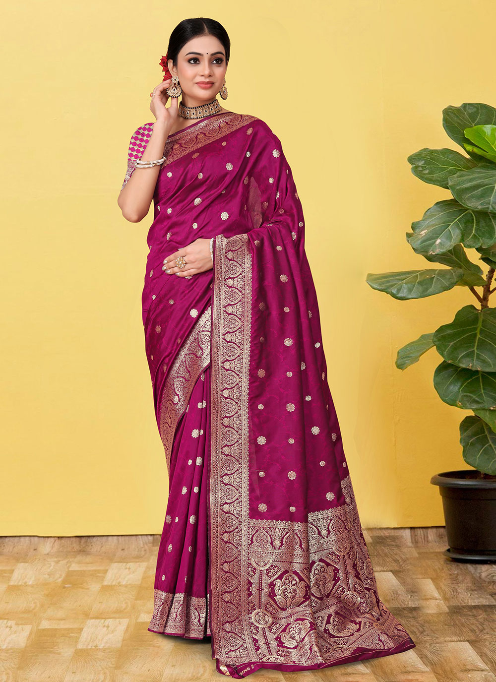 Zesty Rani Banarasi Silk Contemporary Saree with Woven Work Buy Online